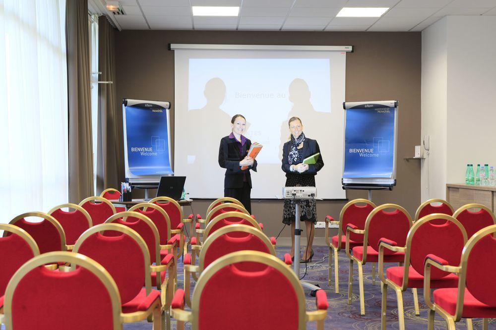 Novotel Nantes Centre Bord De Loire מראה חיצוני תמונה