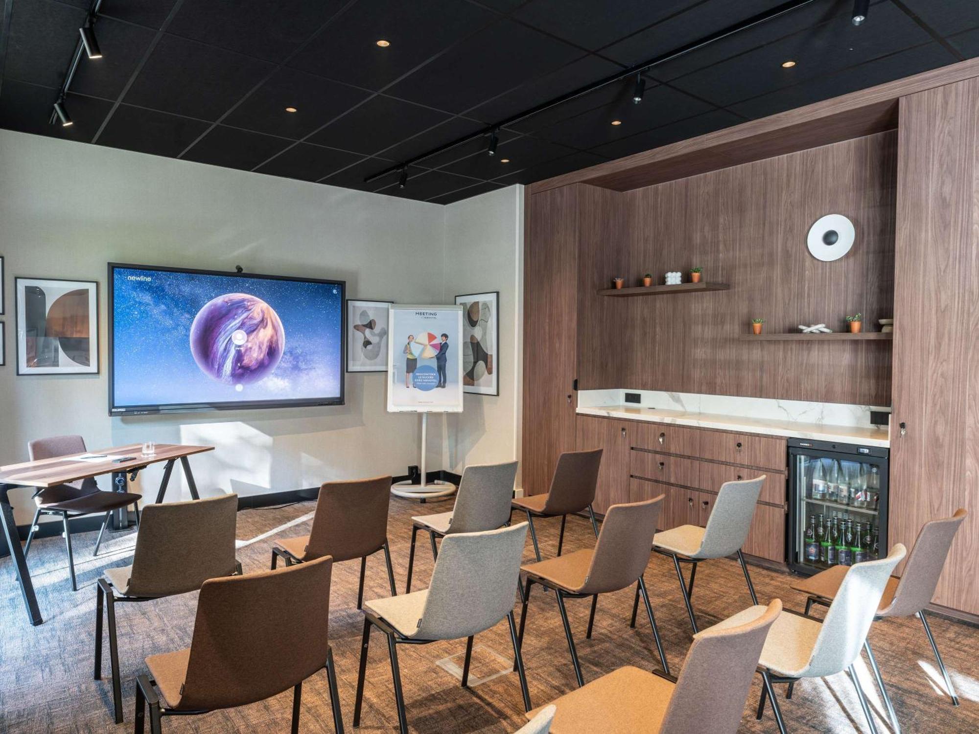 Novotel Nantes Centre Bord De Loire מראה חיצוני תמונה