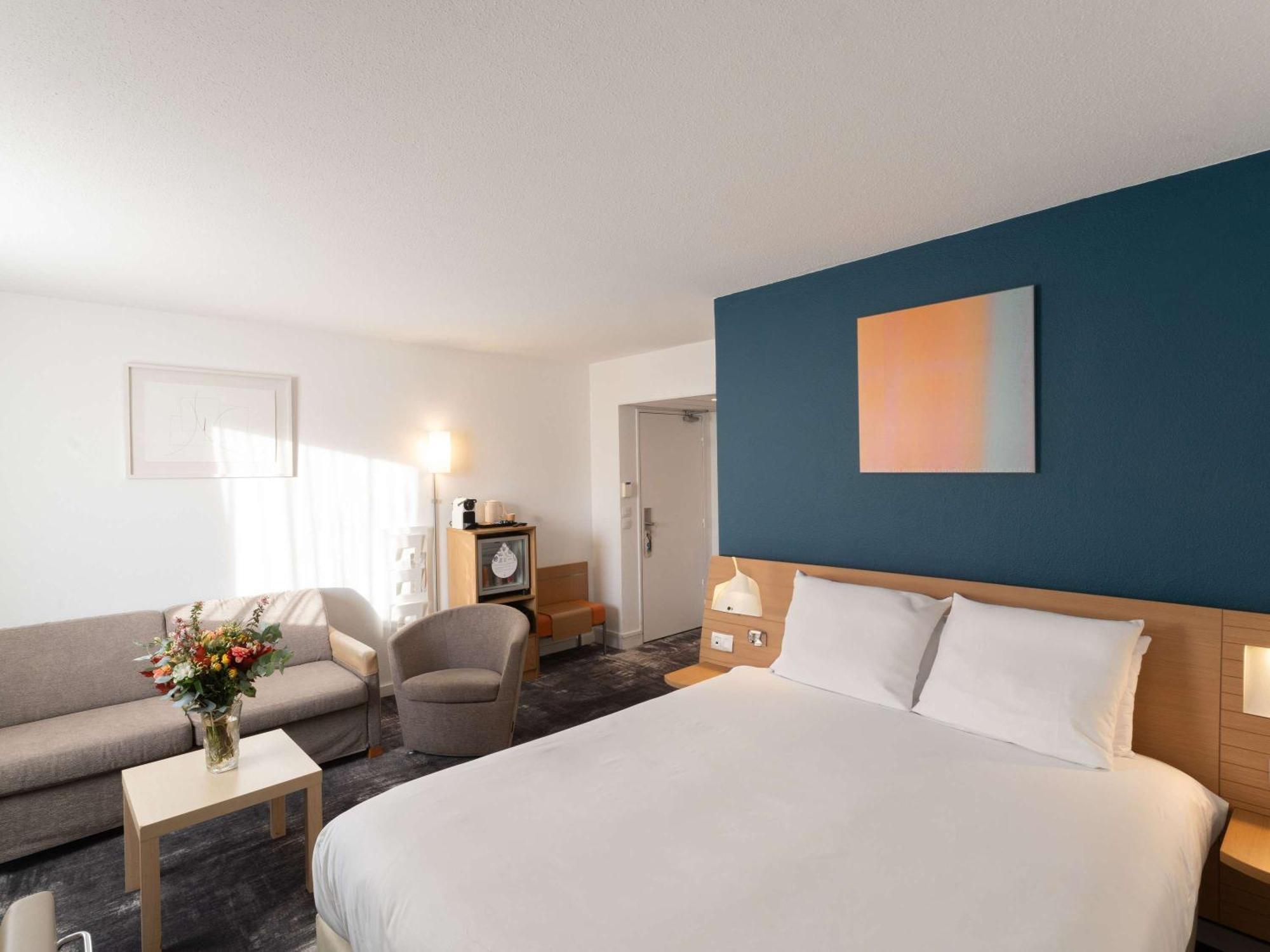 Novotel Nantes Centre Bord De Loire מראה חיצוני תמונה