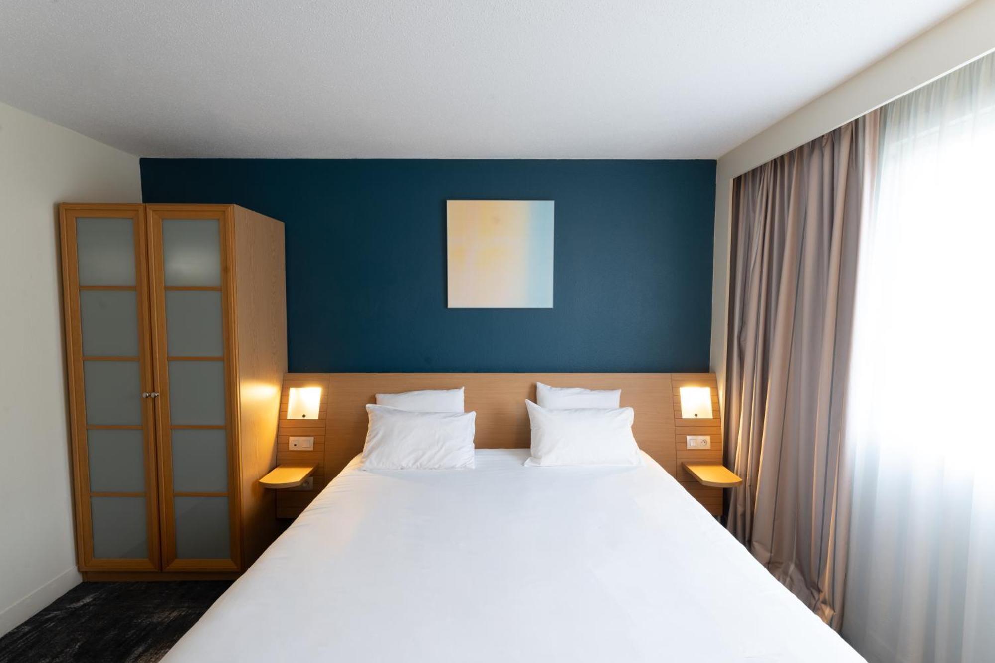 Novotel Nantes Centre Bord De Loire מראה חיצוני תמונה