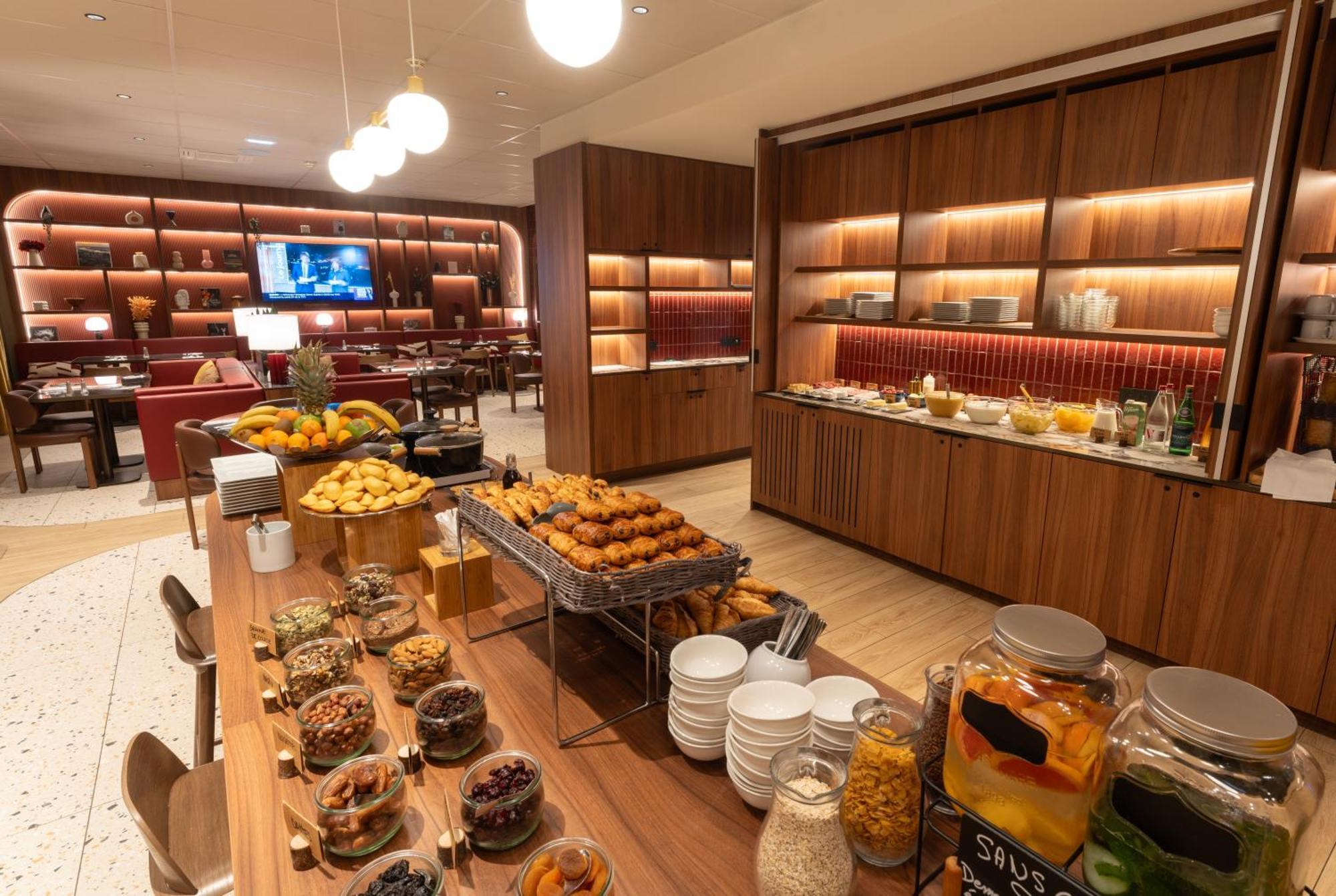 Novotel Nantes Centre Bord De Loire מראה חיצוני תמונה